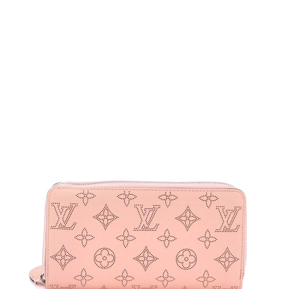 Louis Vuitton Zippy Wallet Mahina Leather
